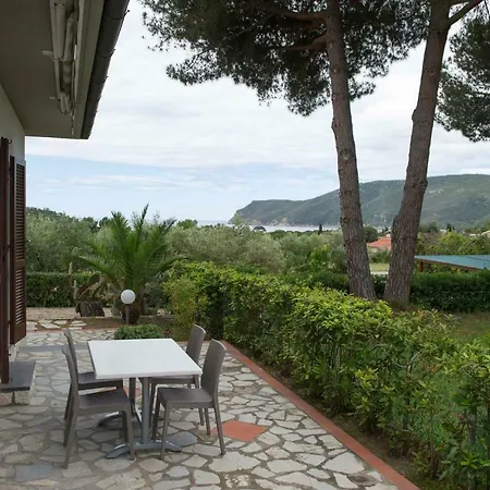 Apartment Le Mimose Lacona